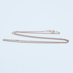 Halskedja Pansar Guld 09K 2g Längd 45cm Bredd 1mm
