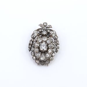 Brosch i silver, utbytt fäste/nål 14K Guld gammalsslipade diamanter 1xca0,88ct 11xca0,16ct mm