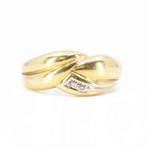 Ring Guld 18K 5,4g Ø18 med diamanter 2x ca 0,01ct