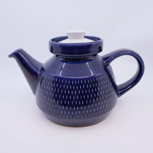 Tekanna Stavangerflint Blånette Höjd 14cm
