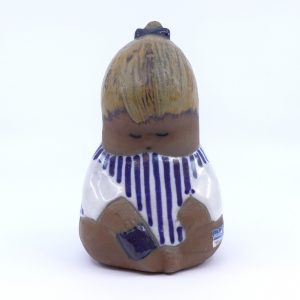 Figurin Stengods Gustavsberg Johanna ur serien ABC-flickor Design Lisa Larson